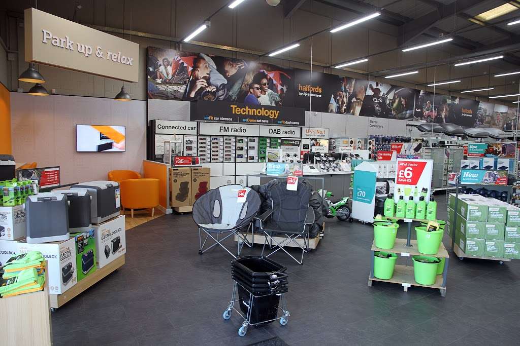 Halfords | F, Friern Bridge Retail Park, Pegasus Way, London N11 3PW, UK | Phone: 020 8368 9848