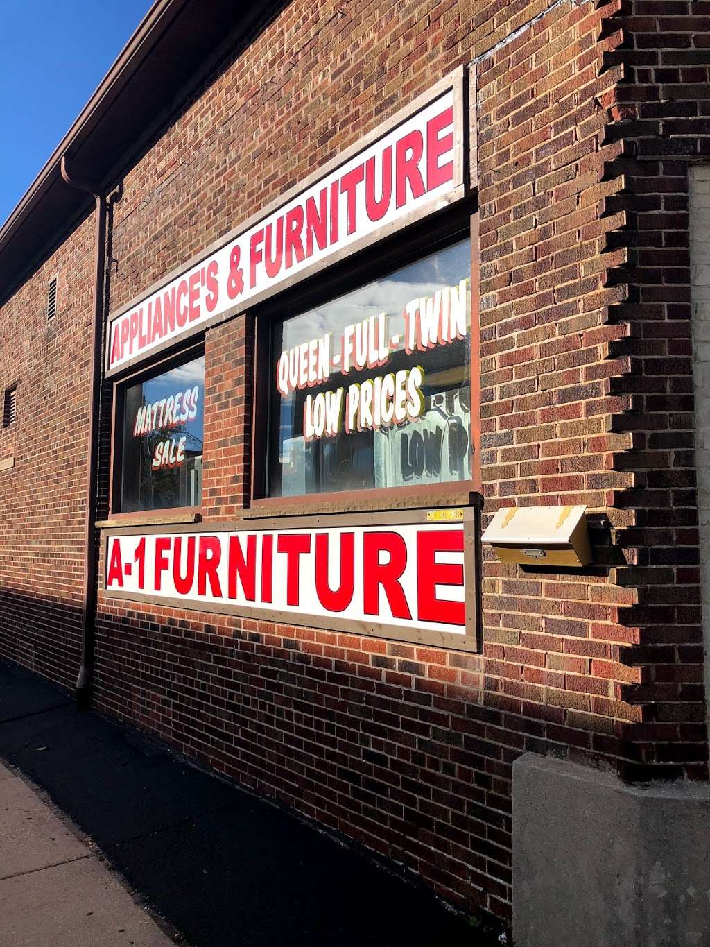 A-1 Furniture | 5601 W National Ave, West Allis, WI 53214, USA | Phone: (414) 476-8407