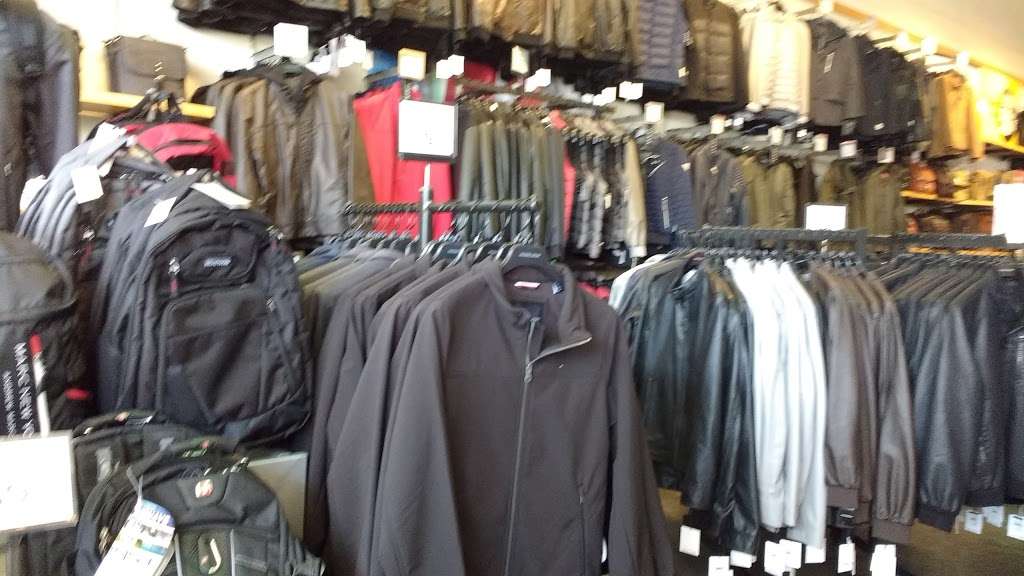 Wilsons Leather | 1829 Village West Pkwy t113, Kansas City, KS 66111, USA | Phone: (913) 299-1186