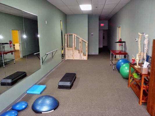 Alliant Physical Therapy Group - Hales Corners / Greenfield | 5301 S 108th St, Hales Corners, WI 53130, USA | Phone: (414) 529-7375