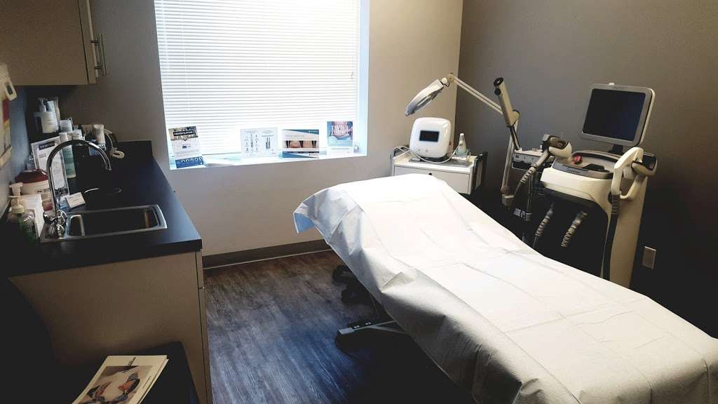 Advanced Dermatology Pearland | 2950 Cullen Pkwy #102, Pearland, TX 77584, USA | Phone: (281) 665-4444