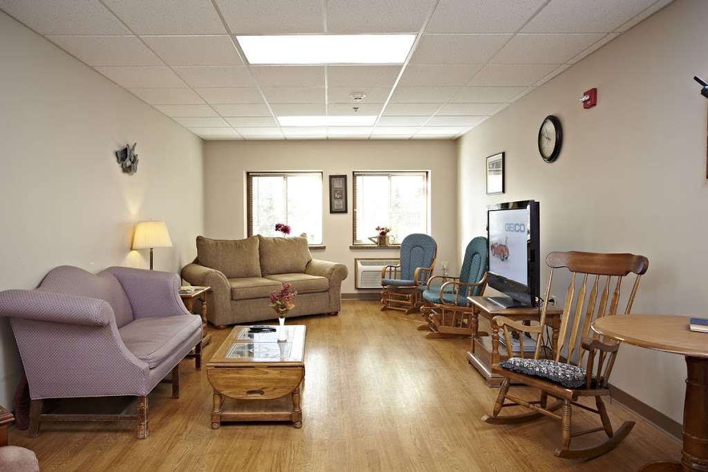 Country View Assisted Living | 10507 S Chicago Rd, Oak Creek, WI 53154 | Phone: (414) 764-3303