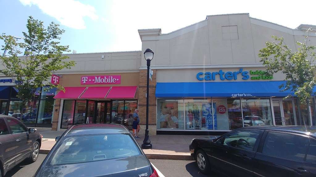 T-Mobile | 2845 Center Valley Pkwy Suite 806, Center Valley, PA 18034, USA | Phone: (610) 841-5127