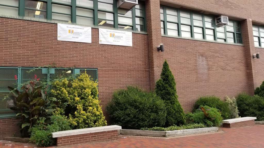 New Dorp High School | 465 New Dorp Ln, Staten Island, NY 10306, USA | Phone: (718) 667-8686