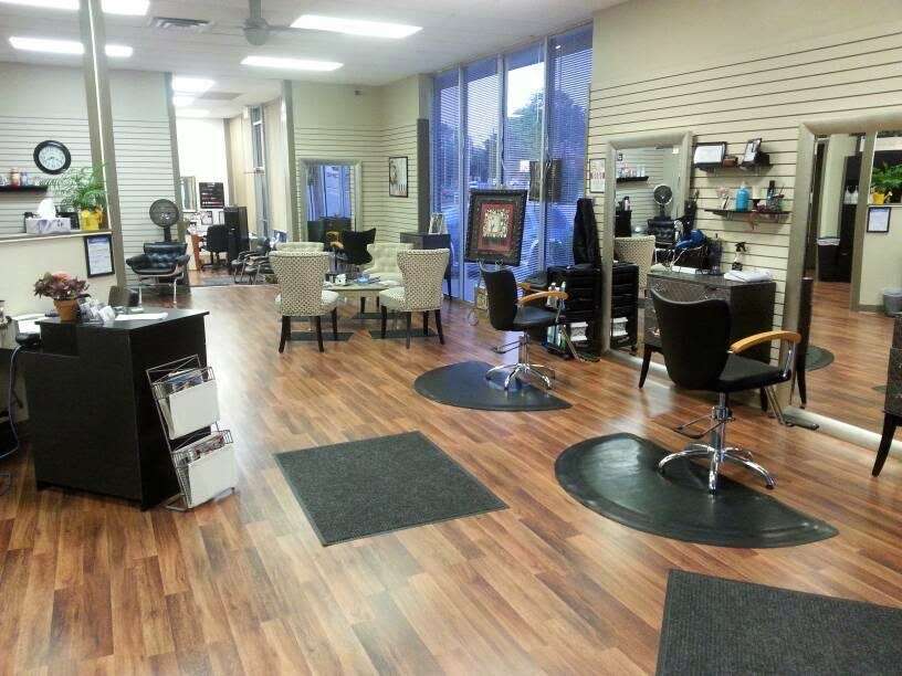 Salon N Vogue | 2829 NE Vivion Rd, Kansas City, MO 64119 | Phone: (816) 454-4247