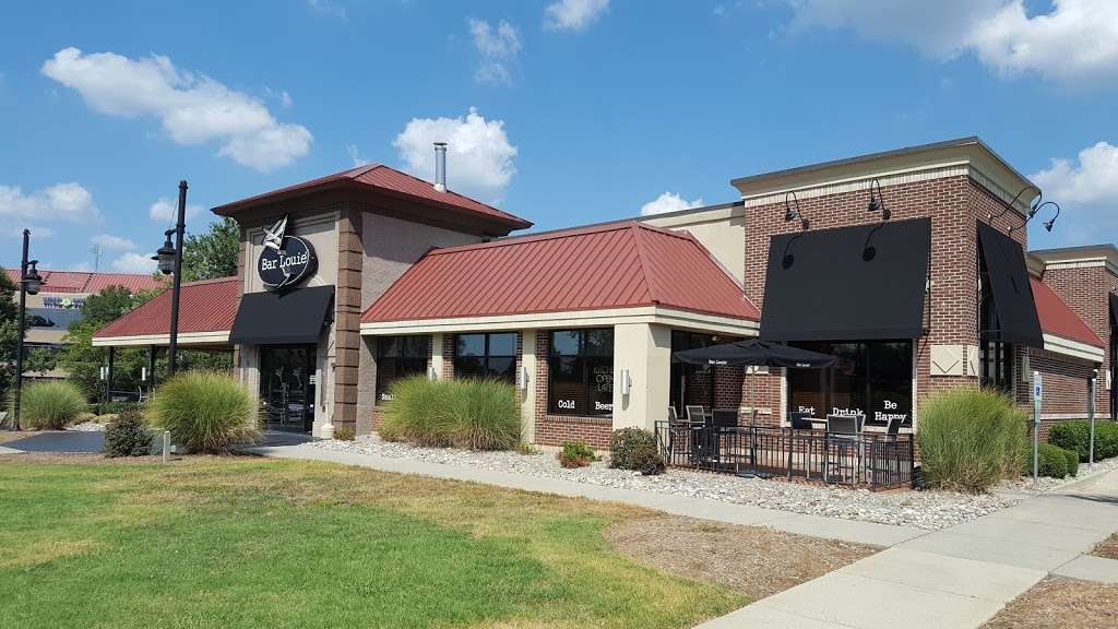 Bar Louie - University City | 8760 J M Keynes Dr, Charlotte, NC 28262, USA | Phone: (704) 285-7010