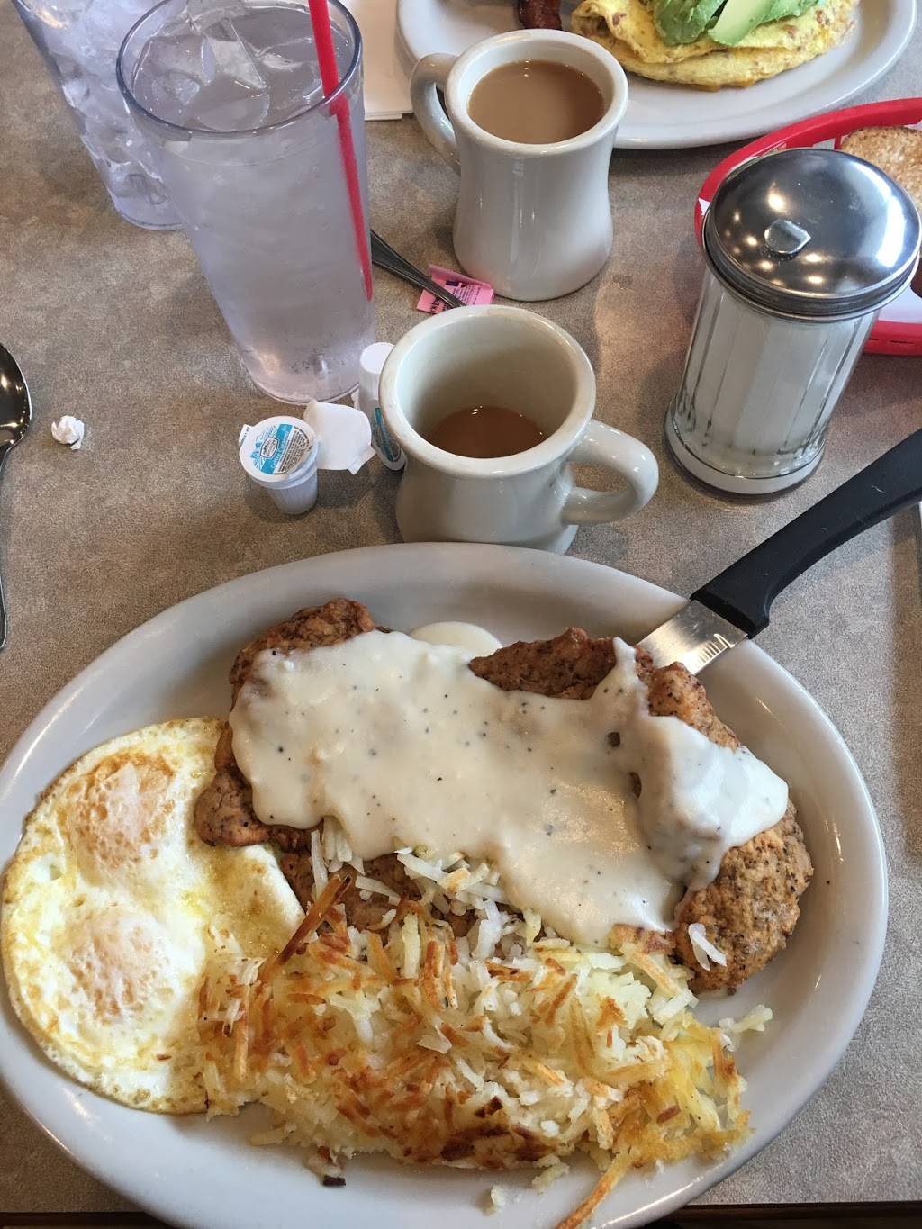 Red Truck Cafe | 910 W Parker Rd #101, Plano, TX 75075, USA | Phone: (972) 996-5177