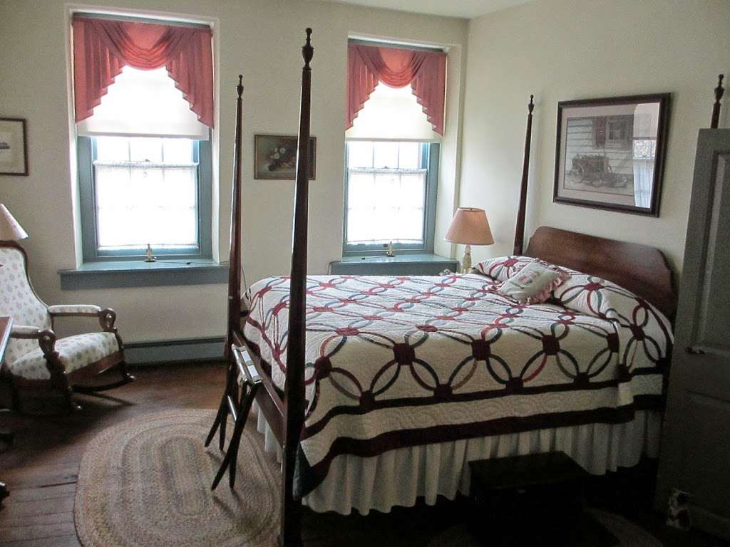 1786 The Limestone Inn Bed and Breakfast | 33 E Main St, Strasburg, PA 17579 | Phone: (717) 687-8392