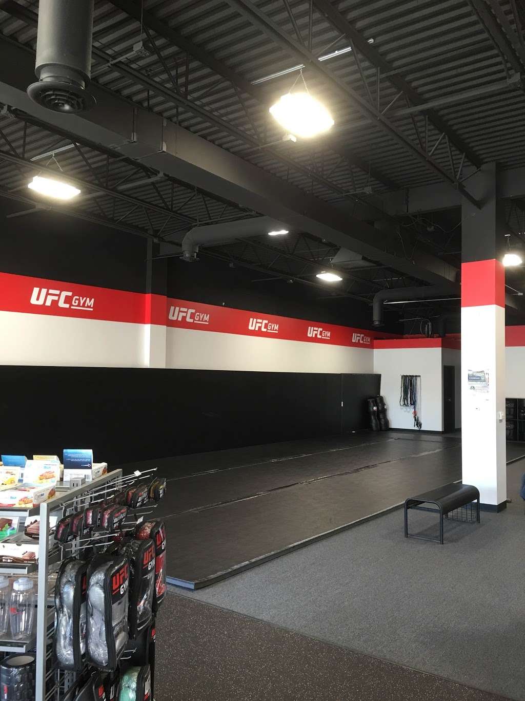 UFC GYM Merrillville | 5206 East 81st Avenue, Merrillville, IN 46410 | Phone: (219) 947-2269