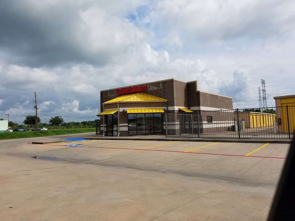 CubeSmart Self Storage | 17512 Hwy 6, Manvel, TX 77578, USA | Phone: (281) 489-4528