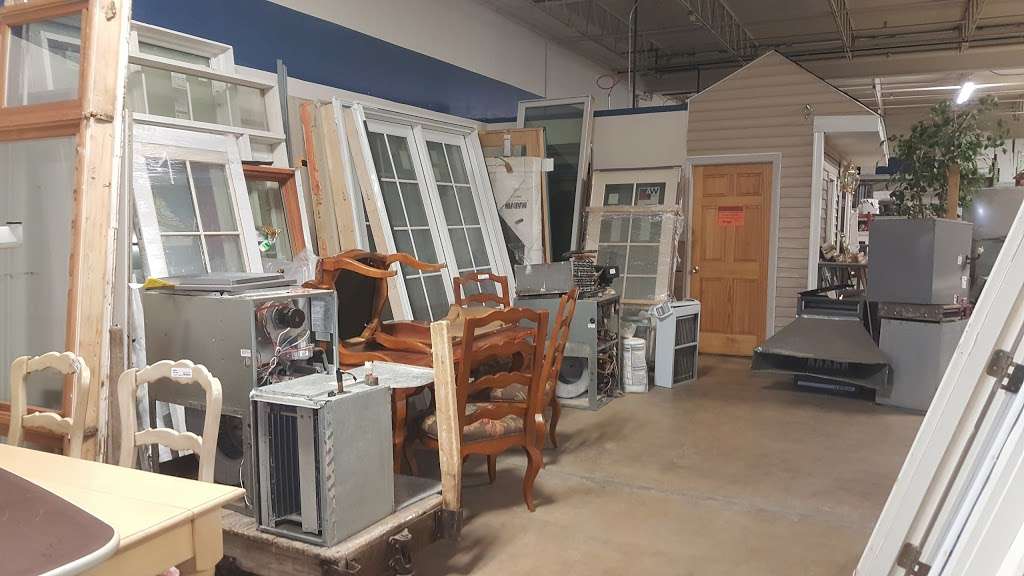 Habitat for Humanity ReStore Lake County | 3545 Grand Ave, Gurnee, IL 60031, USA | Phone: (847) 249-3160