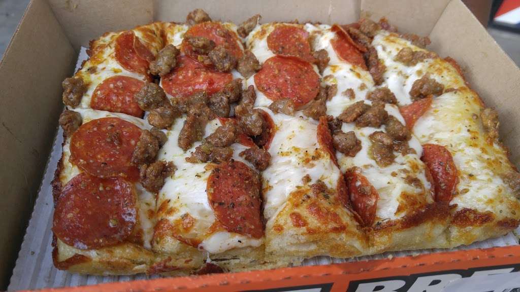 Little Caesars Pizza | 8929 N Central Ave #101, Phoenix, AZ 85020, USA | Phone: (602) 861-9065