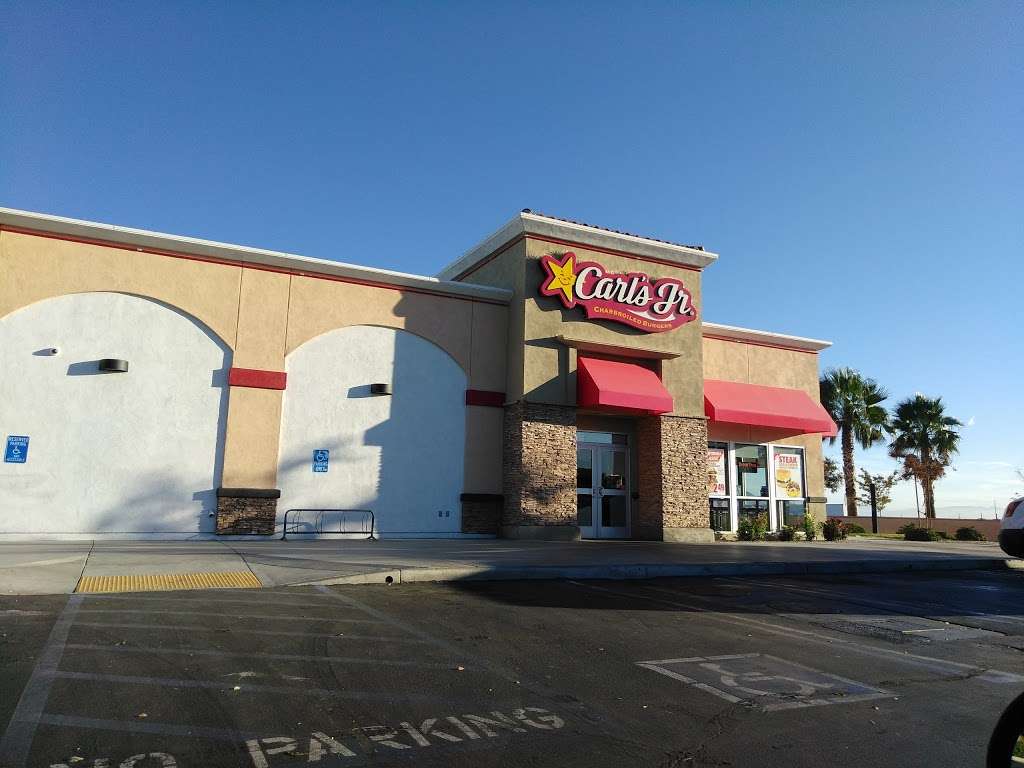 Carls Jr. | 14292 US-395, Adelanto, CA 92301, USA | Phone: (760) 246-4559