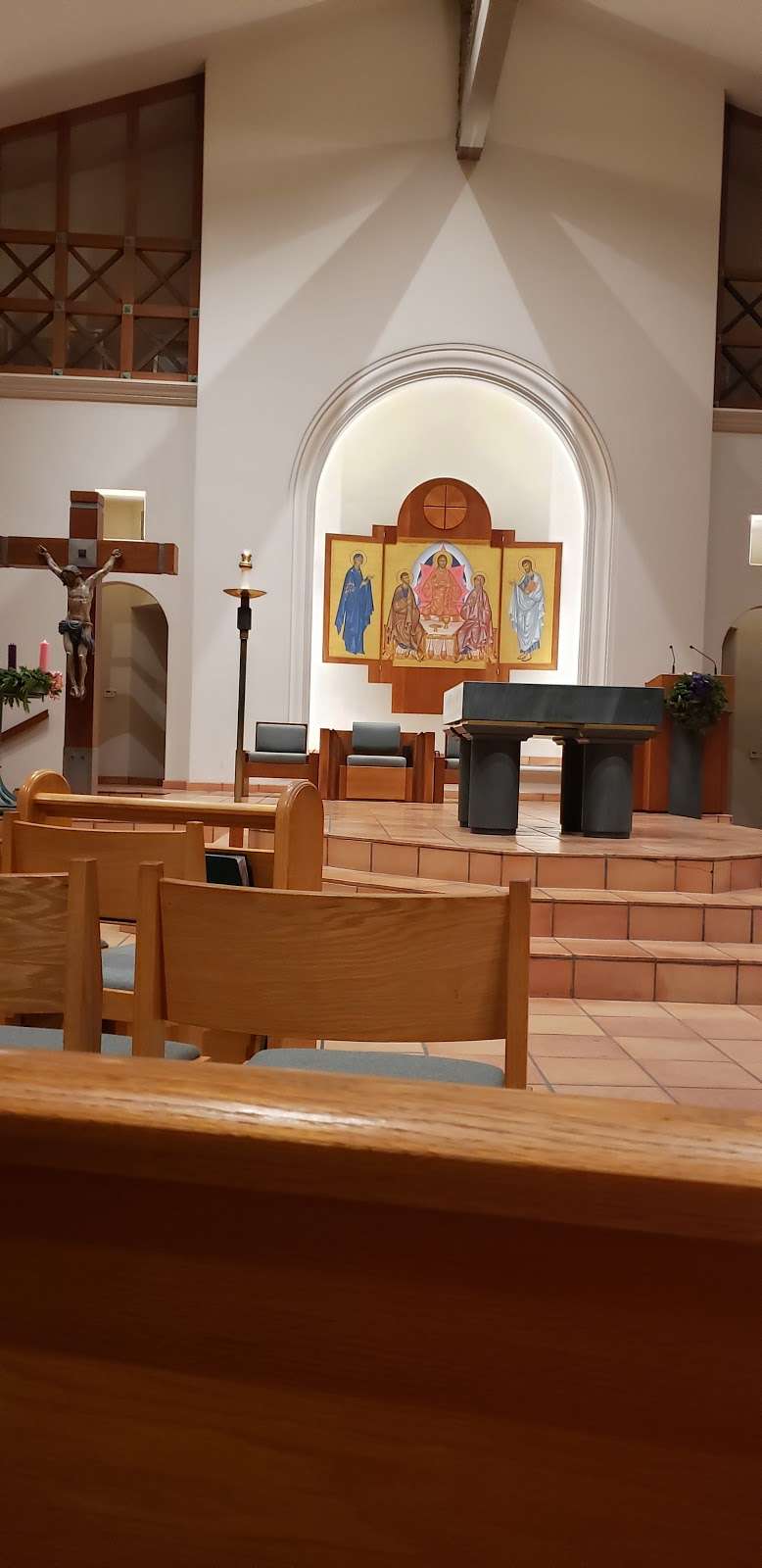 St Luke Catholic Church | 1980 Hillsdale Rd, El Cajon, CA 92019, USA | Phone: (619) 442-1697