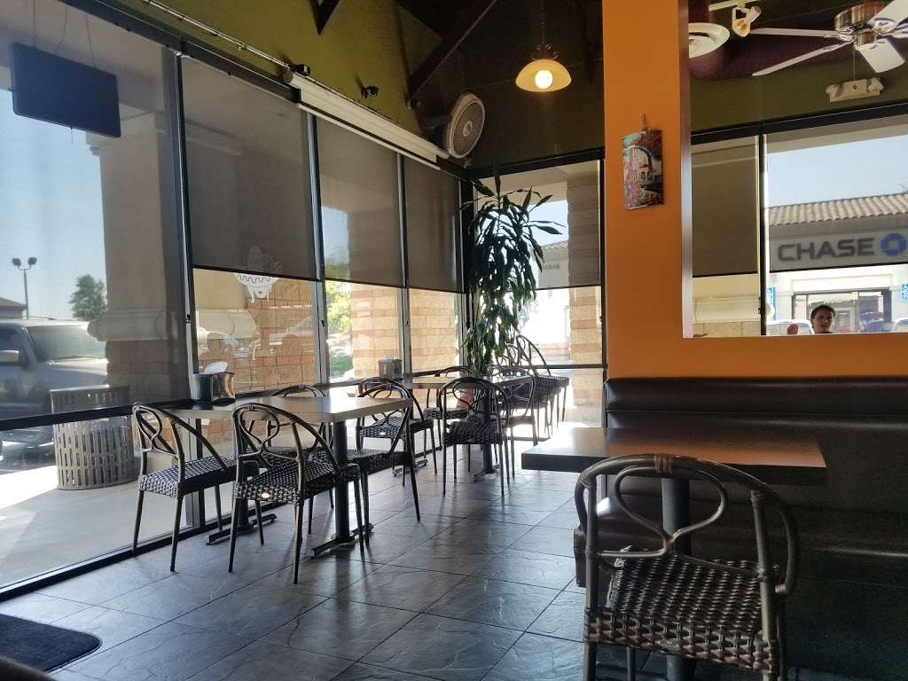 La Tapatia Mexican Grill | 14548 Baseline Ave #200, Fontana, CA 92336 | Phone: (909) 427-0241