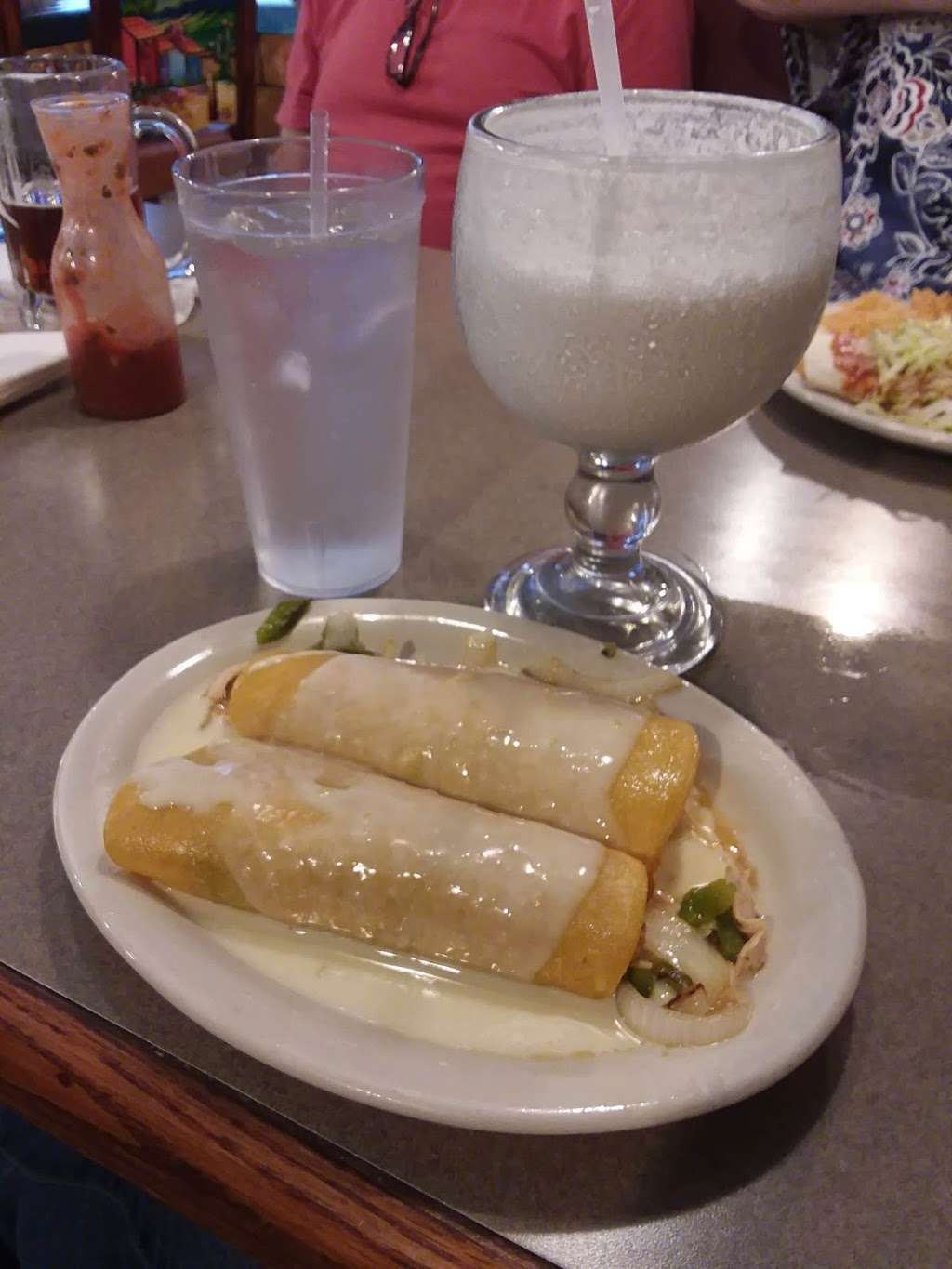 Tonala Mexican Restaurant | 628 Main St, Hope, IN 47246, USA | Phone: (812) 546-0544