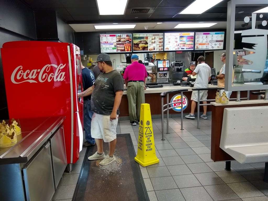 Burger King | 235 Church St, Pembroke, MA 02359, USA | Phone: (781) 826-5361