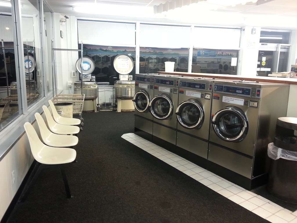 Highlander Laundromat | 1004 Chestnut St, Coplay, PA 18037, USA | Phone: (610) 262-9885