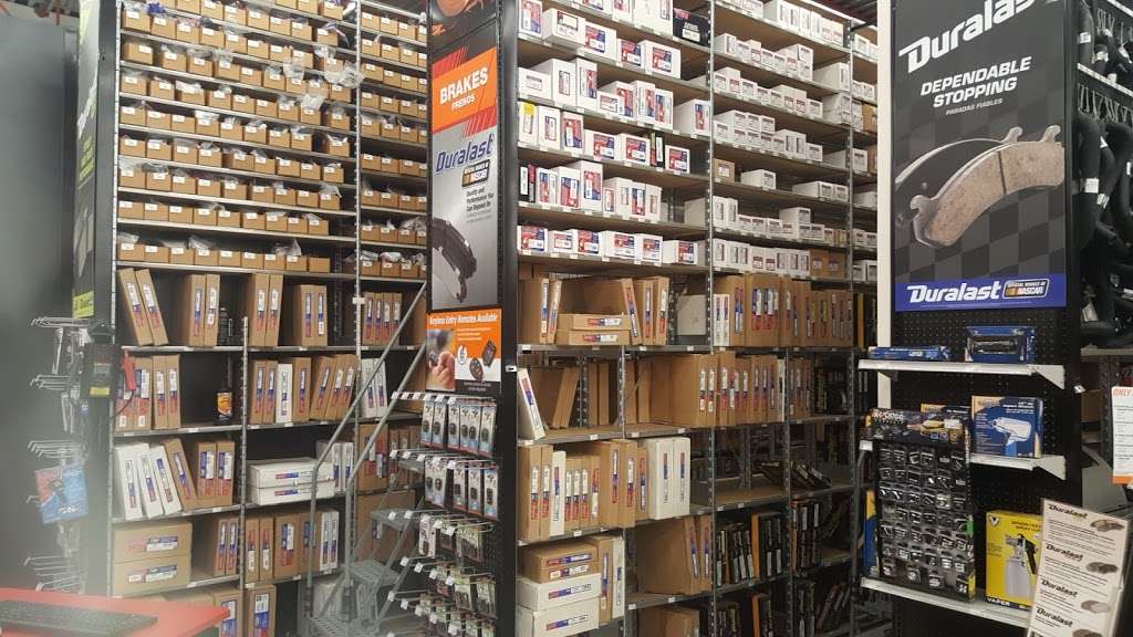 AutoZone Auto Parts | 2601 Hilliard Isle Rd, Kissimmee, FL 34744, USA | Phone: (407) 552-0109