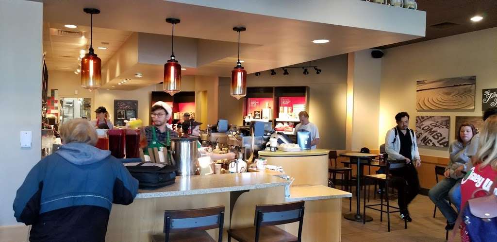 Starbucks | 13401 Blue Heron Beach Dr, Orlando, FL 32821 | Phone: (407) 387-8700