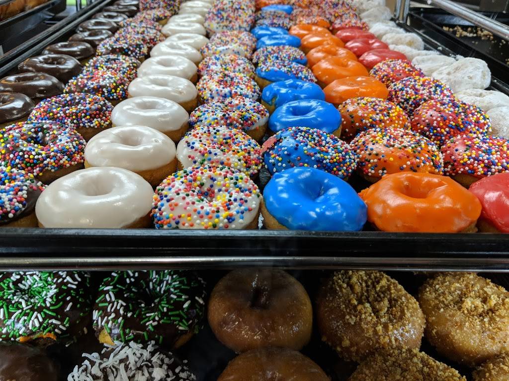 Yum Yum Donuts | 7550 El Cajon Blvd, La Mesa, CA 91942, USA | Phone: (619) 464-9812