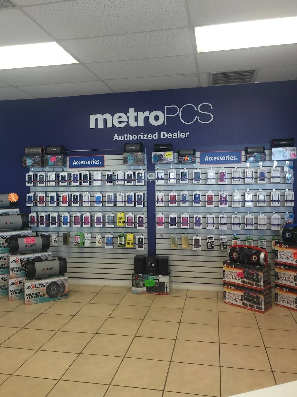 Metro by T-Mobile | 155 E Little Creek Rd, Norfolk, VA 23505, USA | Phone: (757) 309-4557