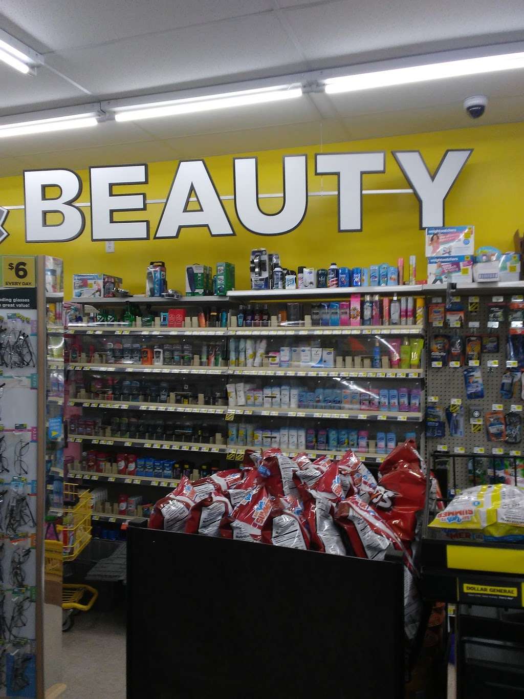 Dollar General | 525 Eastern Blvd, Essex, MD 21221, USA | Phone: (443) 231-3008