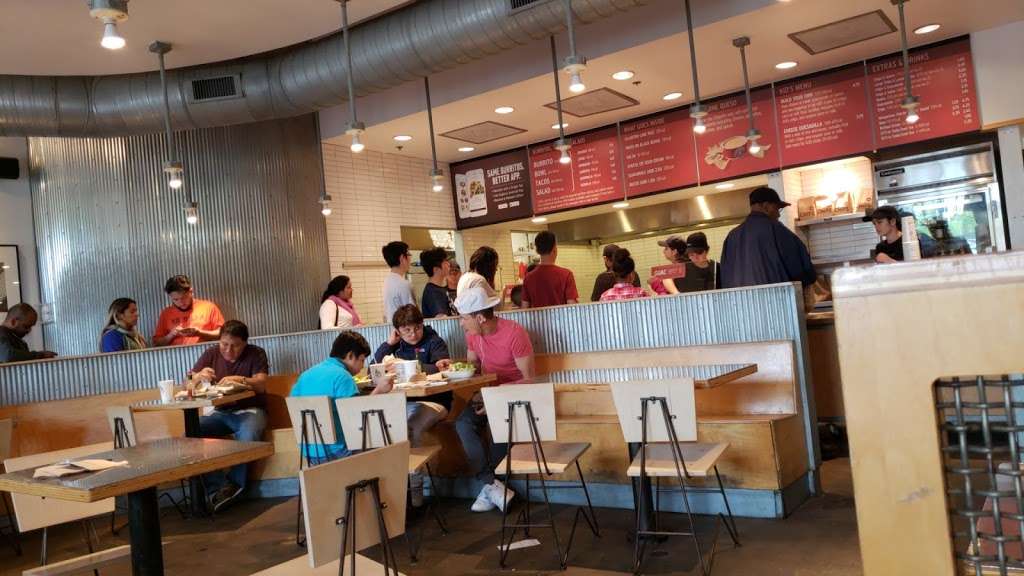 Chipotle Mexican Grill | 564 N Frederick Ave, Gaithersburg, MD 20877, USA | Phone: (240) 632-1228