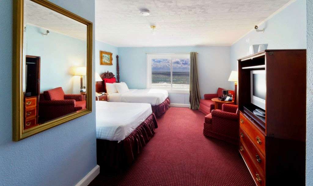 Beach Plaza Hotel | 1301 Atlantic Ave, Ocean City, MD 21842, USA | Phone: (410) 289-9121