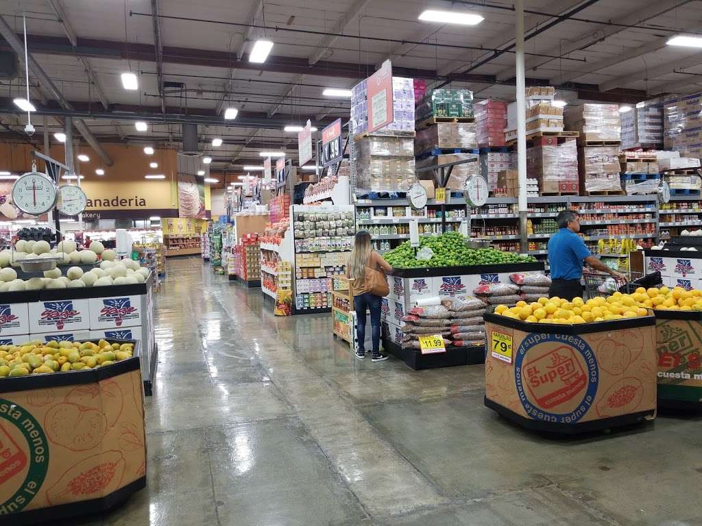 El Super | 5702 E Firestone Blvd, South Gate, CA 90280, USA | Phone: (562) 927-7901