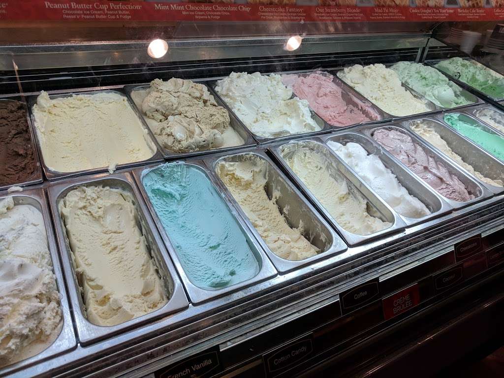 Cold Stone Creamery | 6607 S Semoran Blvd, Orlando, FL 32822, USA | Phone: (407) 816-4260