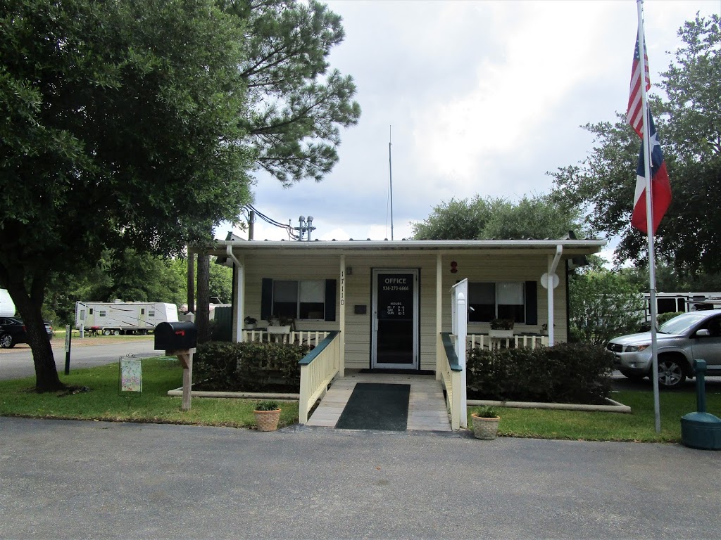 Woodland Lakes RV Park | 17110 Firehouse Ln, Conroe, TX 77385, USA | Phone: (936) 273-6666