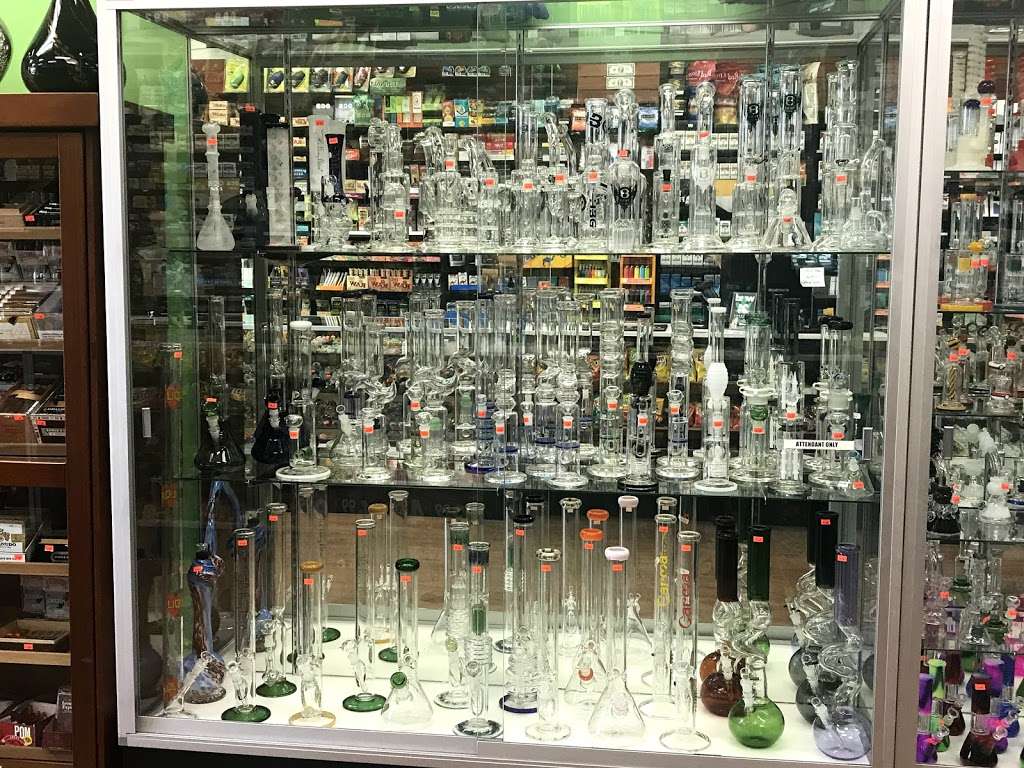 City Smoke Shop | 4001 Wilshire Blvd ste # d, Los Angeles, CA 90010, USA | Phone: (213) 674-7209