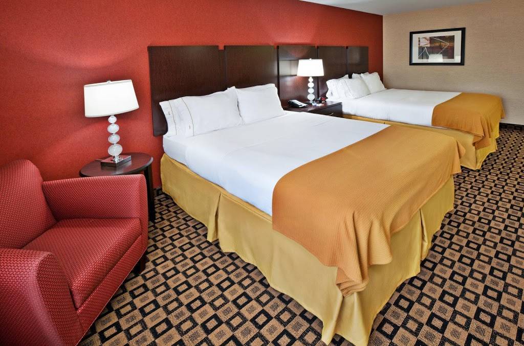 Holiday Inn Express & Suites Crawfordsville | 2506 N, Lafayette Ave, Crawfordsville, IN 47933 | Phone: (765) 323-4575