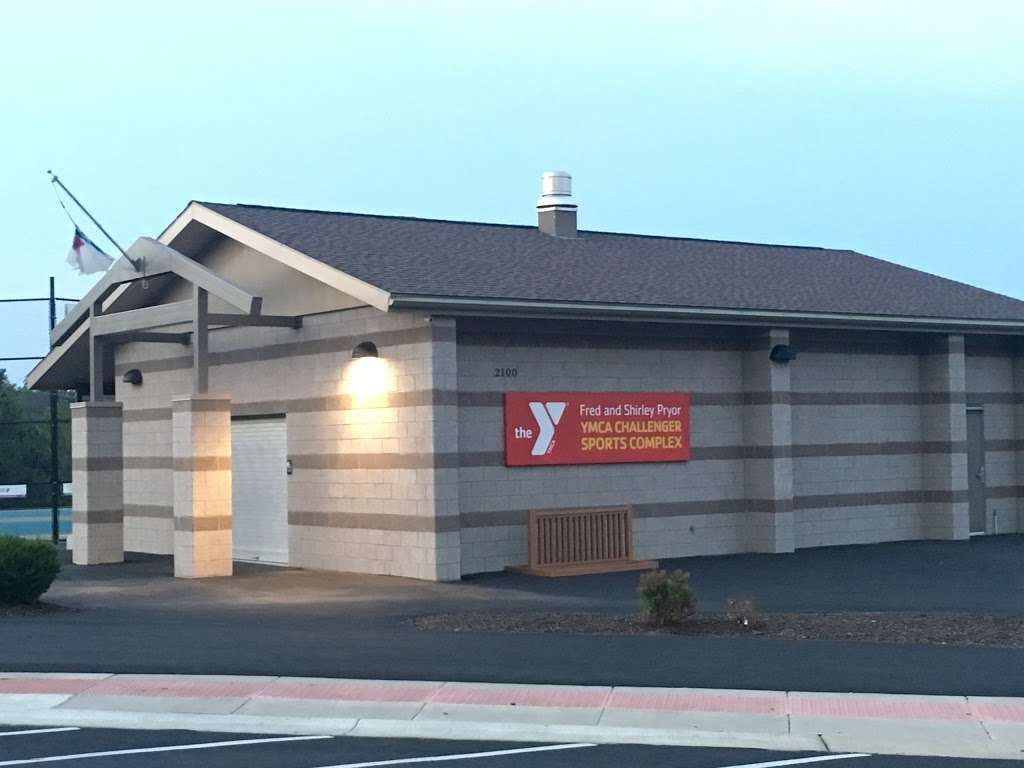 Fred and Shirley Pryor YMCA Sports Complex | 2100 NW 87th Terrace, Kansas City, MO 64154