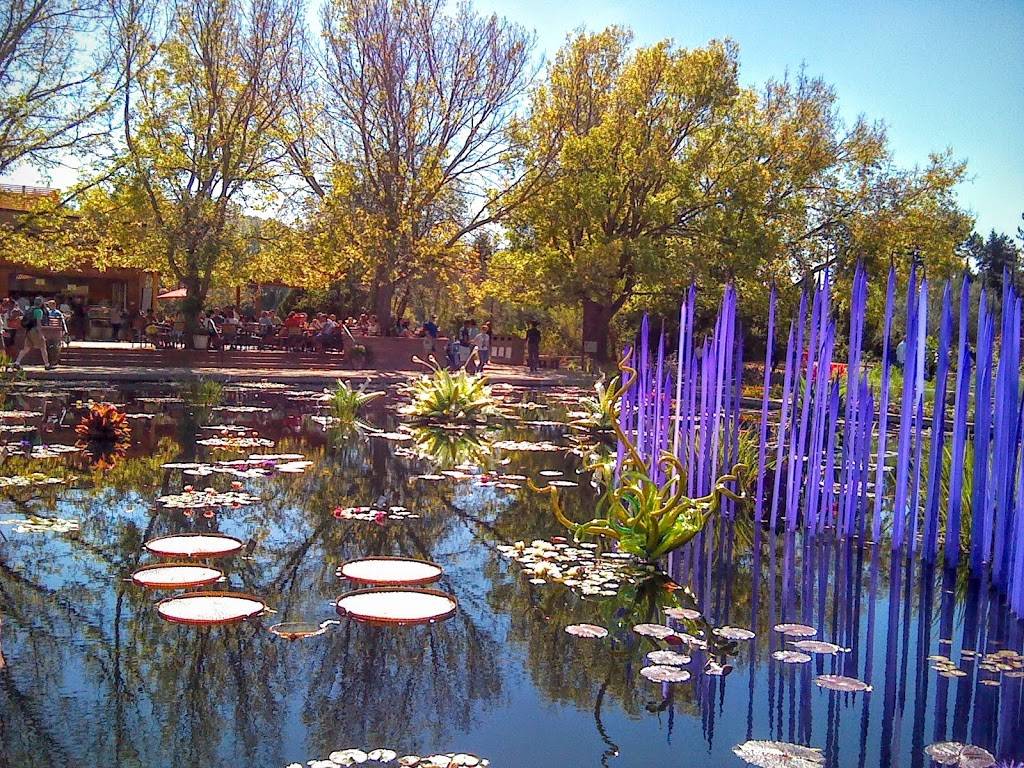 Gardening Help At Denver Botanic Gardens | 1007 York St, Denver, CO 80206, USA | Phone: (720) 865-3575