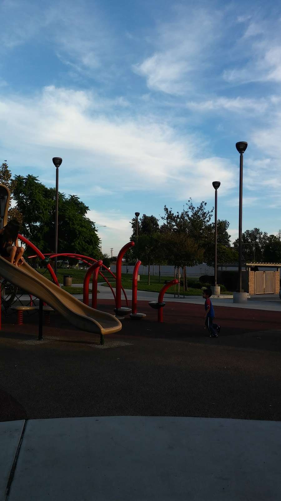 Fernandez Park | 18006 Miller Ave, Fontana, CA 92336, USA | Phone: (909) 349-6900