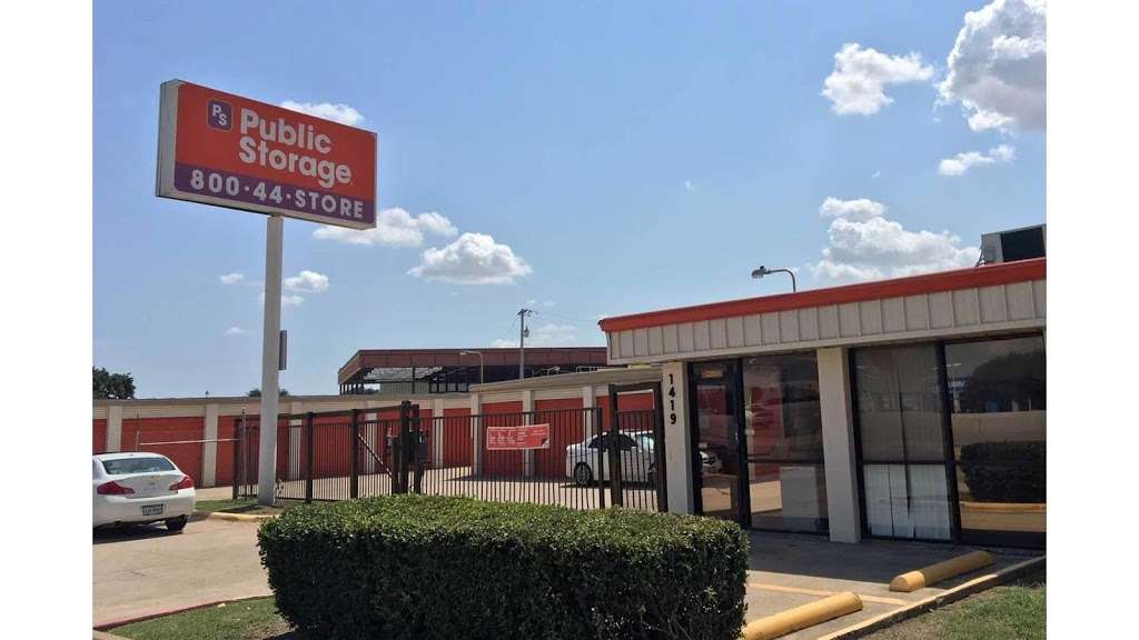 Public Storage | 1419 S Stemmons Fwy, Lewisville, TX 75067, USA | Phone: (972) 905-6831