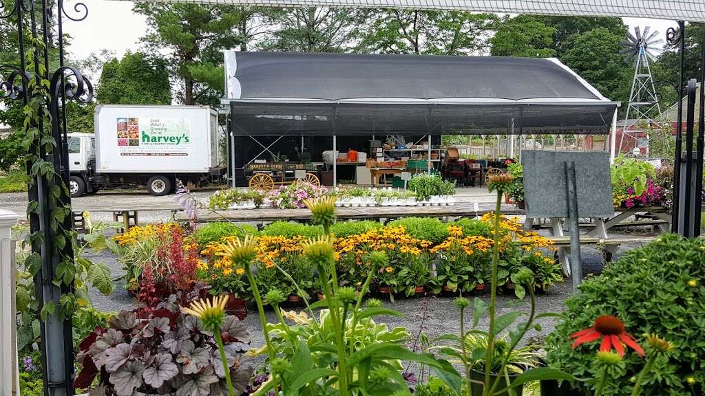 Harveys Farm | 7 Maple Ave, Westborough, MA 01581 | Phone: (508) 366-1545