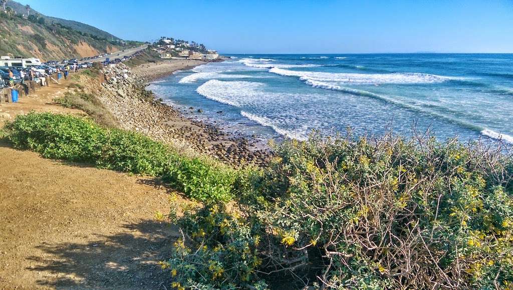 County Line Beach | 42100-, 42398 Pacific Coast Hwy, Malibu, CA 90265, USA