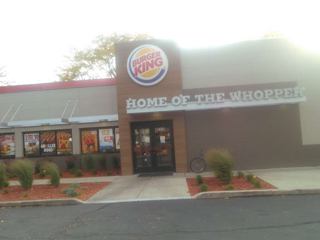 Burger King | 2213 Sheridan Rd, Zion, IL 60099 | Phone: (847) 872-6616