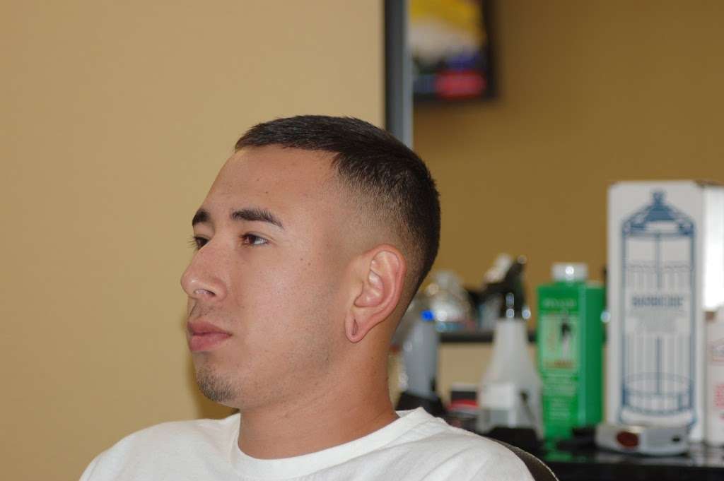 MBP barbershop | 10260 Foothill Blvd, Sylmar, CA 91342, USA | Phone: (747) 255-8154