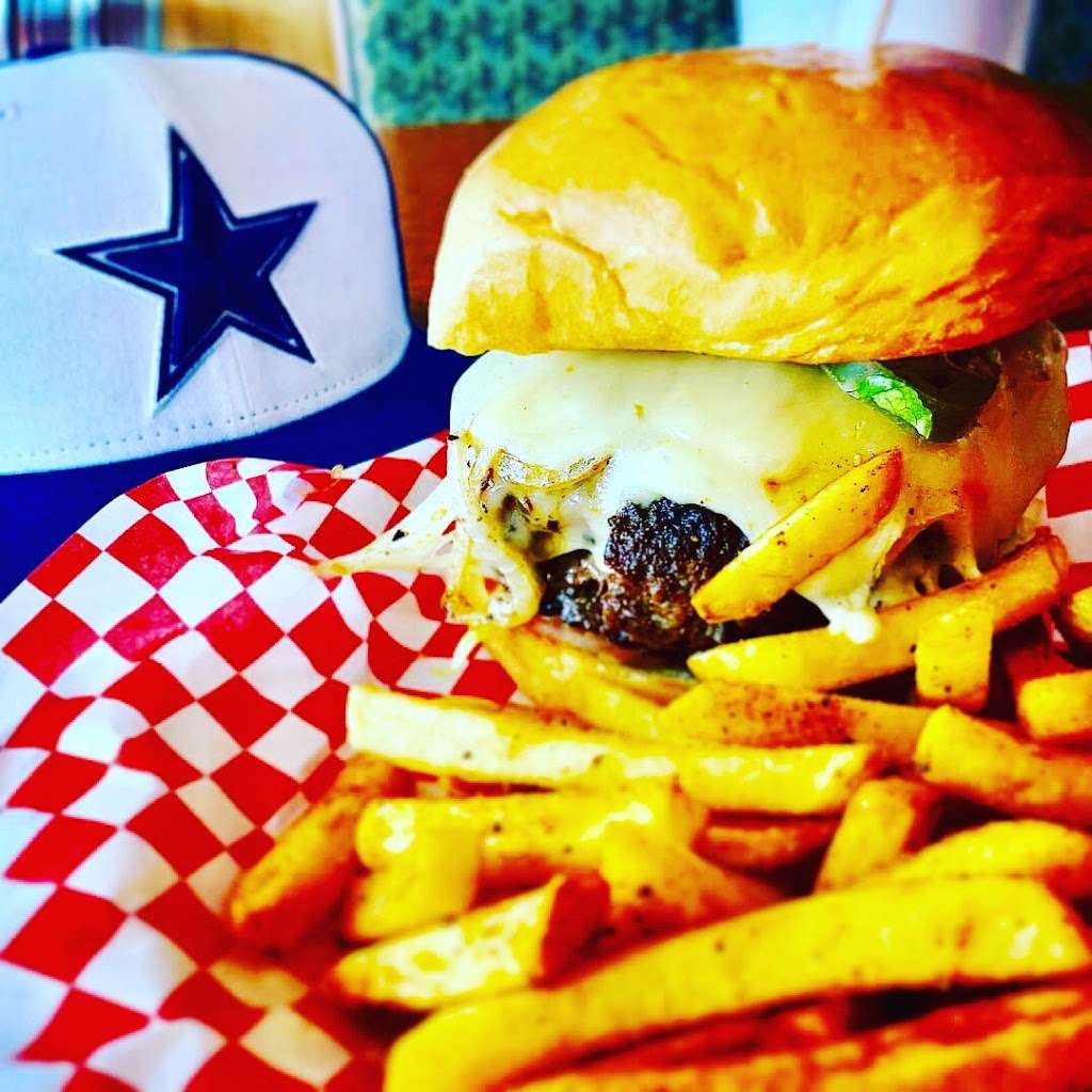 Big Bellys Burgers | 5627 Aldine Bender Rd, Houston, TX 77032, USA | Phone: (832) 288-5616