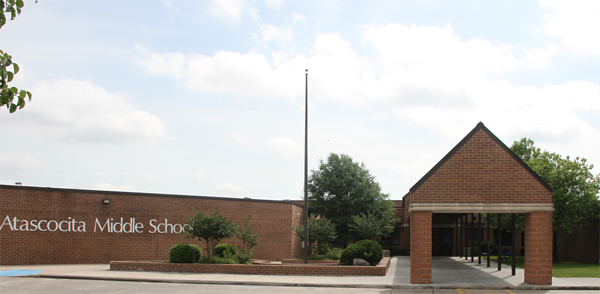 Atascocita Middle School | 18810 W Lake Houston Pkwy, Atascocita, TX 77346, USA | Phone: (281) 641-4600