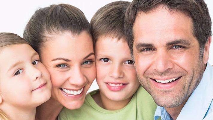 Reilly & Siegel Family Dental | 2 E Rollins Rd, Round Lake Beach, IL 60073, USA | Phone: (847) 546-5550