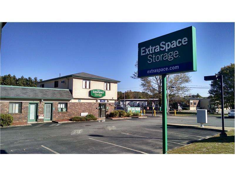 Extra Space Storage | 594 Turnpike St, South Easton, MA 02375, USA | Phone: (508) 238-0506