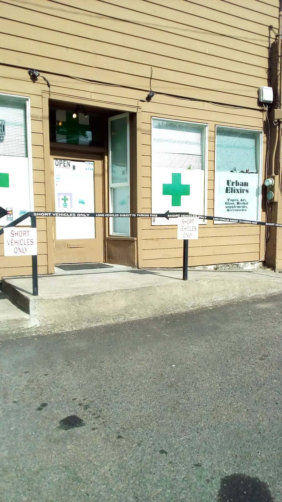 Top Hat Express | 11916 SE 22nd Ave Suite B, Milwaukie, OR 97222, USA | Phone: (503) 305-7882