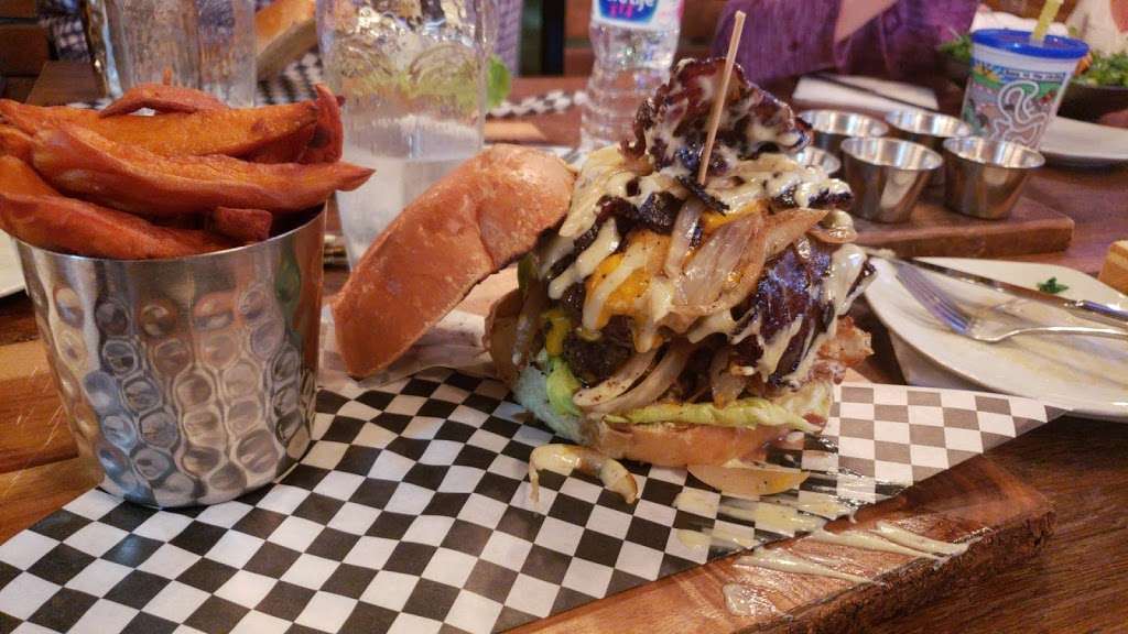 HBK Burger | 5650 Stirling Rd Suite 6, Hollywood, FL 33021, USA | Phone: (954) 404-7369