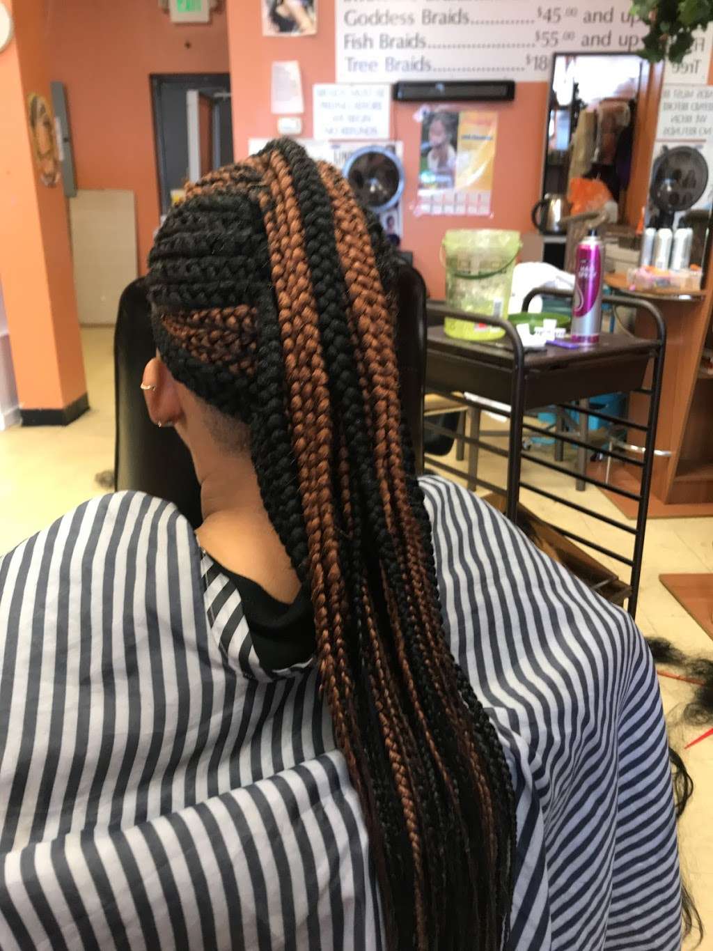 Yakha Express Braids | 2802 Lafayette Rd #22, Indianapolis, IN 46222, USA | Phone: (317) 925-2130