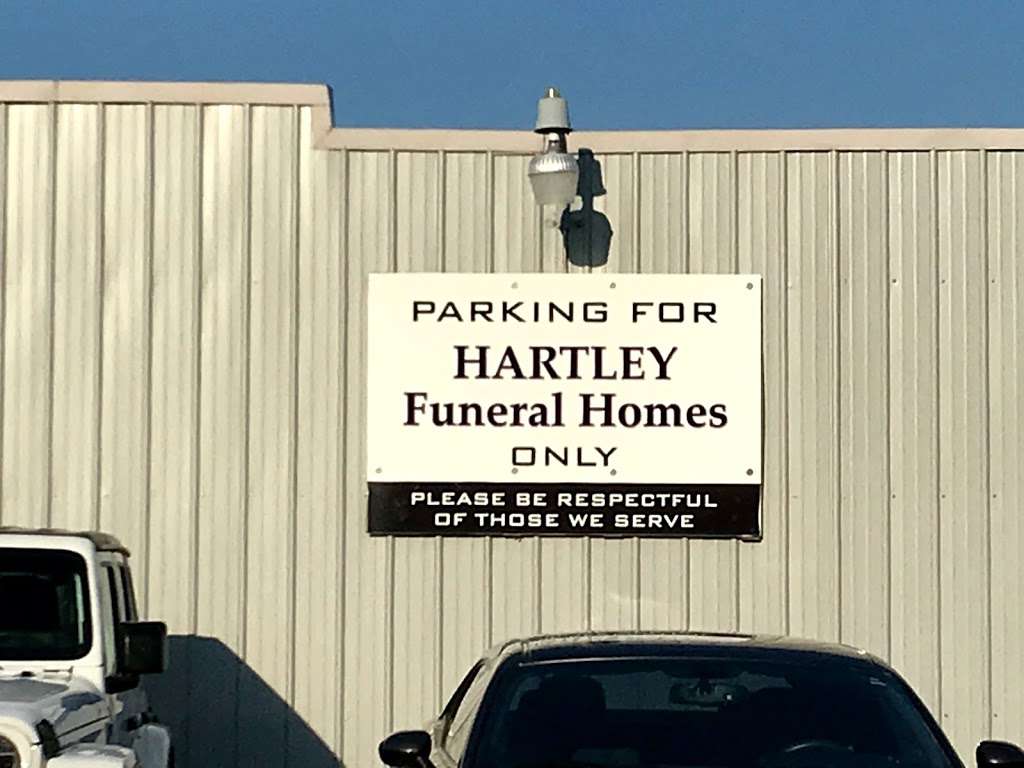 Hartley Funeral Homes | 209 W Jackson St, Cicero, IN 46034 | Phone: (317) 984-3614